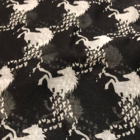 Accessories - Scarf
